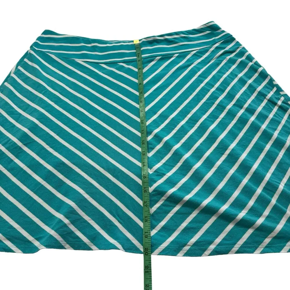 COLUMBIA PFG Omni-Wick Pull On A-line Skirt in Teal White Stripe Size XL Rayon - Picture 6 of 6
